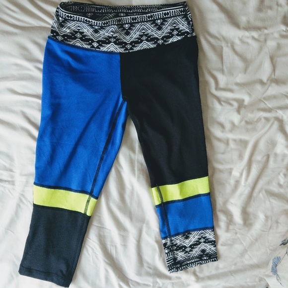 Petite Colorblock tribal ethnic cycling shorts - Picture 4 of 4